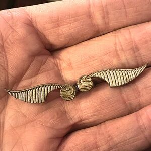 Harry Potter earrings Gold color wooden Winged Design snitch